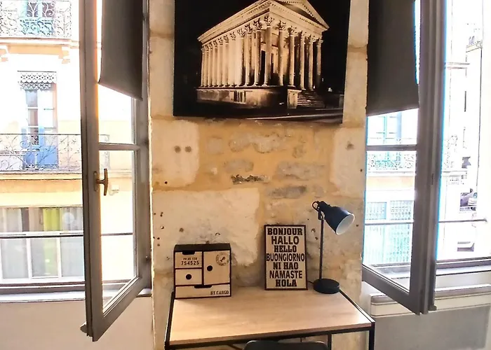 Grand T2 En Plein Centre Avec Parking Gratuit